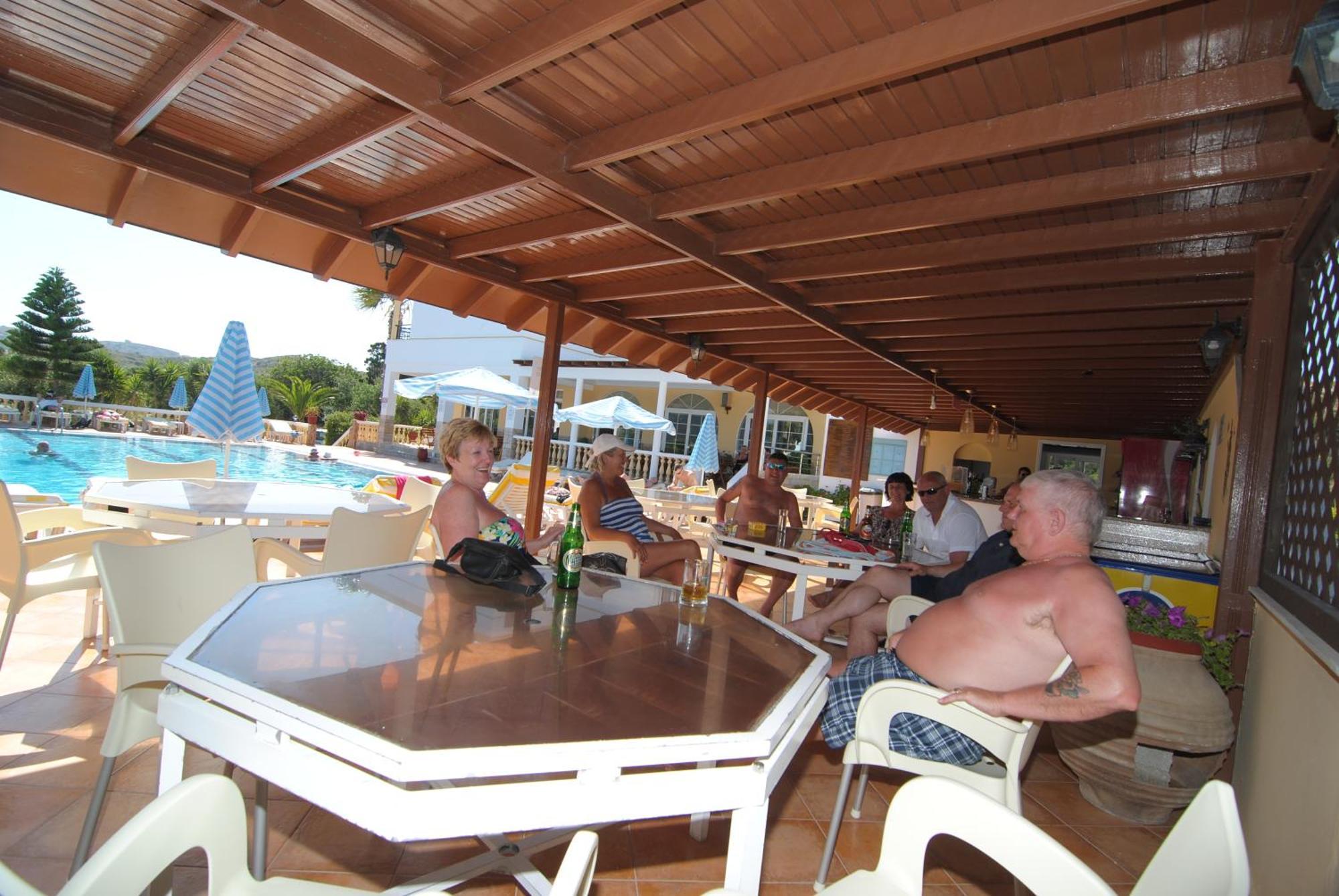 Zeus Hotel Kefalos  Exterior photo