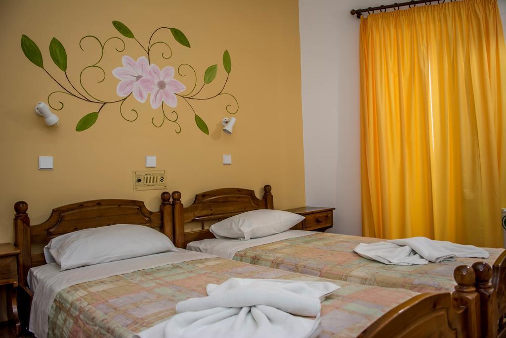 Zeus Hotel Kefalos  Exterior photo