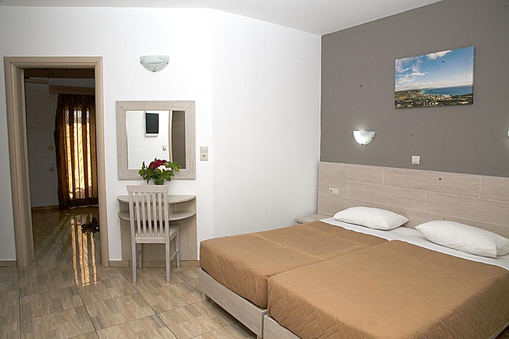 Zeus Hotel Kefalos  Exterior photo